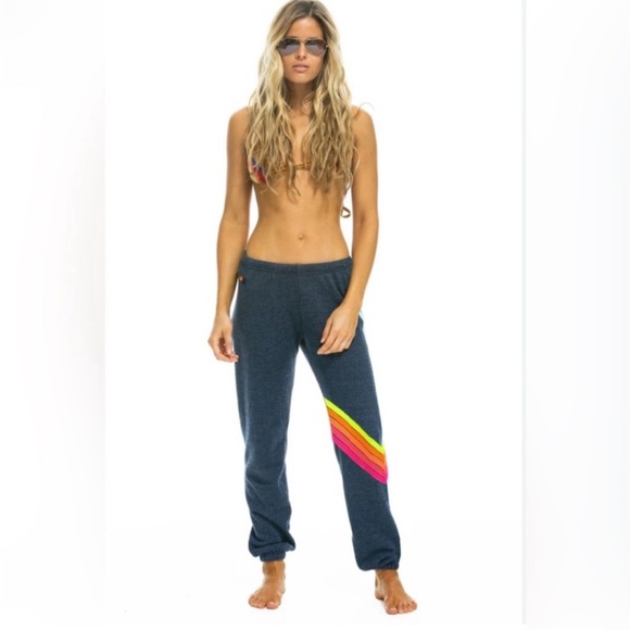 Aviator Nation Pants - Aviator Nation Charcoal Chevron Sweatpants